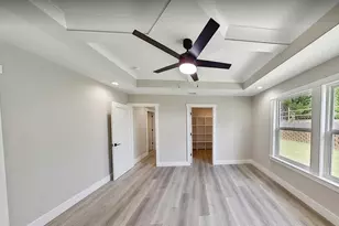 366 W Church Ave, Cowpens, SC 29330 - Photo 10