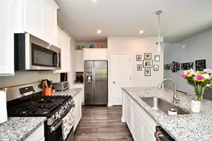 508 Poinsett Bridge Wy, Greenville, SC 29607 - Photo 6