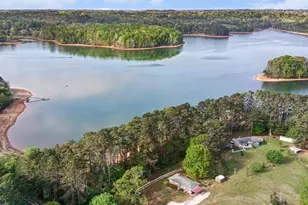 798 Coneross Creek Rd, Seneca, SC 29678 - Photo 2