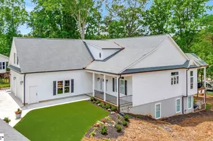 401 Broadwater Cir, Anderson, SC 29626 - Photo 10
