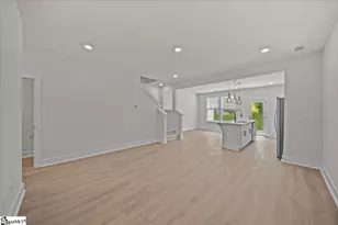 537 W Norvell Ct, Spartanburg, SC 29307 - Photo 8