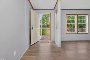9122 W Oak Hwy, Seneca, SC 29678 - Photo 12