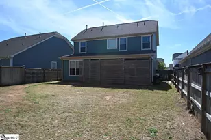 106 Wakelon Dr, Greer, SC 29651 - Photo 2