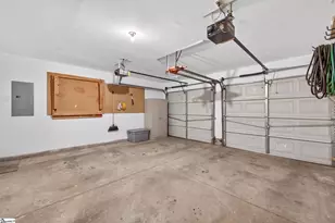 205 Summitbluff Dr, Greenville, SC 29617 - Photo 28