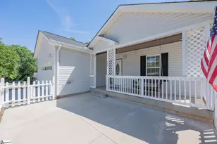 298 N Orchard Dr, Taylors, SC 29687 - Photo 4