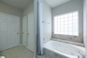 298 N Orchard Dr, Taylors, SC 29687 - Photo 22
