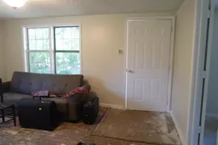 37 Brockman Hill Rd, Greenville, SC 29617 - Photo 6