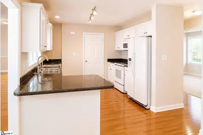314 Winding Brook Court, Greenville, SC 29617 - Photo 4