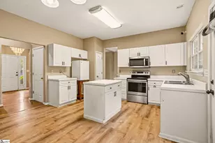 132 Cotter Ln, Greer, SC 29650 - Photo 14