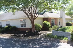 219 Woodruff Park Ln, Simpsonville, SC 29681 - Photo 2