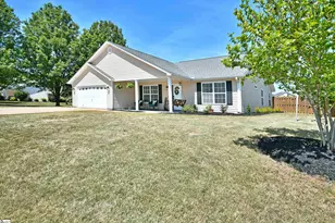 2 Spring Sky Ct, Taylors, SC 29687 - Photo 2