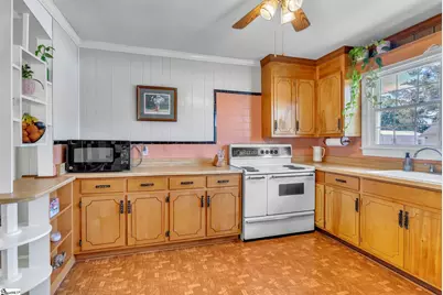 113 Carolina Avenue, Greer, SC 29650 - Photo 6