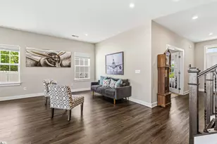 112 Mohegan Wy, Greenville, SC 29607 - Photo 4