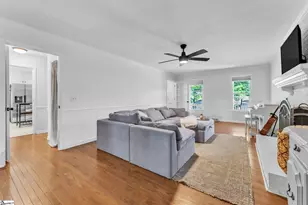 304 Wagoncreek Dr, Simpsonville, SC 29681 - Photo 6