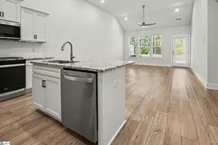 1508 Shallons Ct, Spartanburg, SC 29301 - Photo 8