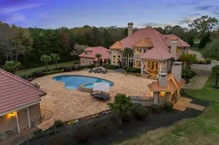 716 Anderson Ridge Rd, Greer, SC 29651 - Photo 2