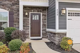 420 Fieldsview Ln, Simpsonville, SC 29681 - Photo 2