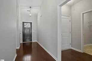 302 Gibby Ln, Simpsonville, SC 29681 - Photo 4