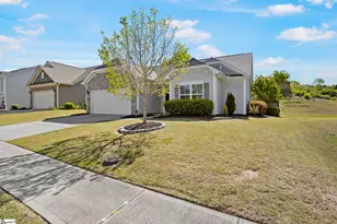 302 Gibby Ln, Simpsonville, SC 29681 - Photo 2