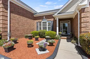 47 Ginger Gold Dr, Simpsonville, SC 29681 - Photo 2