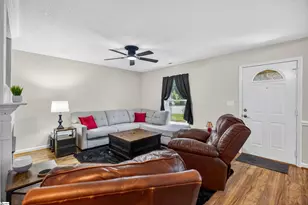 119 Brixton Ct, Spartanburg, SC 29301 - Photo 2