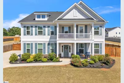 400 N Oak Crest Drive, Belton, SC 29627 - Photo 1
