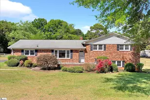 15 Tillman Ct, Greenville, SC 29607 - Photo 2
