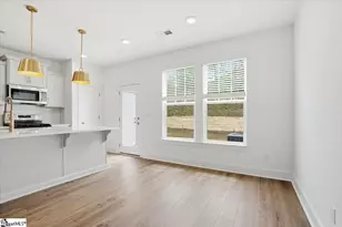 8 Shoemaker Rd, Greenville, SC 29617 - Photo 8