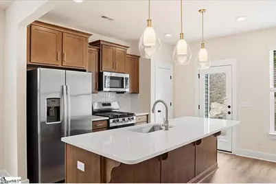 16 Shoemaker Road, Greenville, SC 29617 - Photo 6
