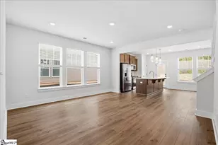 16 Shoemaker Rd, Greenville, SC 29617 - Photo 12
