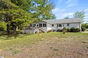 2604 Roper Mountain Rd, Simpsonville, SC 29681 - Photo 30