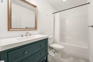 211 Pennwood Ln, Greenville, SC 29609 - Photo 20