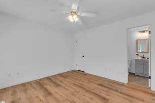 206 Spring View Ln, Taylors, SC 29687 - Photo 26