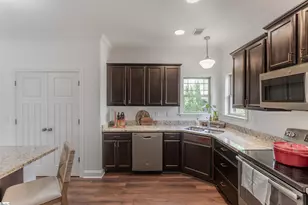 226 Brenleigh Ct, Simpsonville, SC 29680 - Photo 6