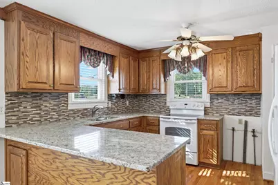 661 Arlington Road, Greer, SC 29651 - Photo 8