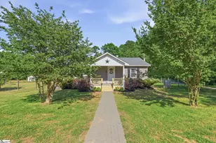 335 Guernsey Ln, Spartanburg, SC 29306 - Photo 16