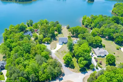 102 Indian Ridge Point, Laurens, SC 29360 - Photo 4