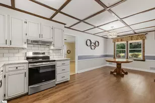 305 Dill Cir, Landrum, SC 29356 - Photo 4