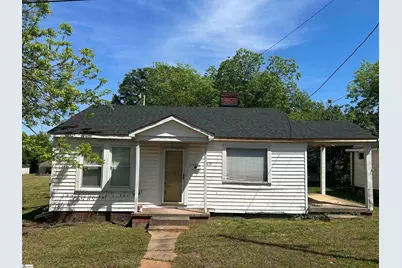 413 Duckett Street, Laurens, SC 29360 - Photo 1