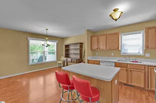 113 Aisha St, Greenville, SC 29607 - Photo 8
