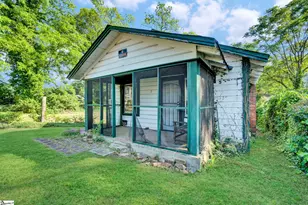 7 Dobbs St, Greenville, SC 29605 - Photo 2