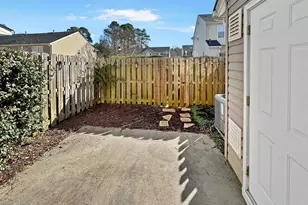 715 Rock Hill Ct, Greenville, SC 29607 - Photo 6