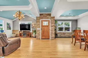 4 Henderson St, Greenville, SC 29611 - Photo 4