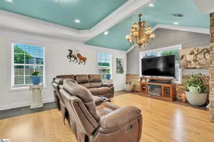 4 Henderson St, Greenville, SC 29611 - Photo 6