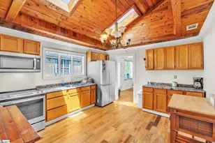 4 Henderson St, Greenville, SC 29611 - Photo 10
