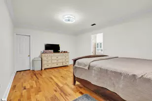 4 Henderson St, Greenville, SC 29611 - Photo 20