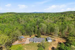 1318 Earls Bridge Rd, Easley, SC 29640 - Photo 2