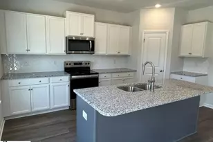152 Cedar Shls Ct, Easley, SC 29640 - Photo 4