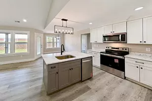 362 W Church Ave, Cowpens, SC 29330 - Photo 4