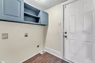 400 King St, Easley, SC 29640 - Photo 26